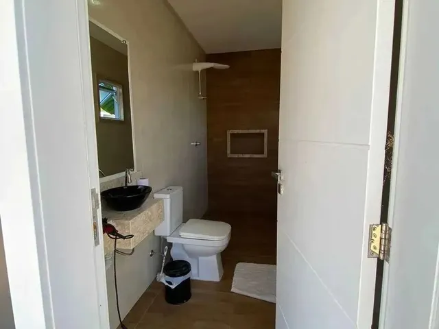 Imagem 8: Casa Mobiliada no Condomínio Caledônia com 4 Dormitórios Sendo 3 Suítes e 4 Vagas Em