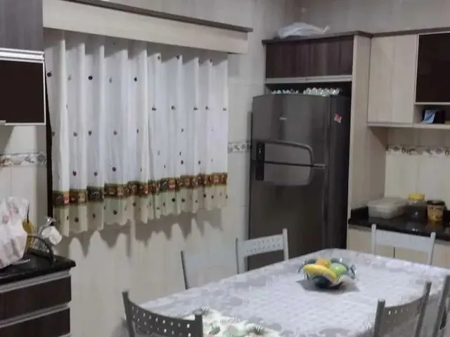 Imagem 1: Casa com 3 Dormitórios e 3 Vagas de Garagem - Morro do Meio