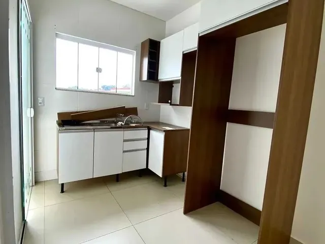 Imagem 5: Casa com 3 Dormitórios Sendo 1 Suíte e 2 Vagas de Garagem em Brusque