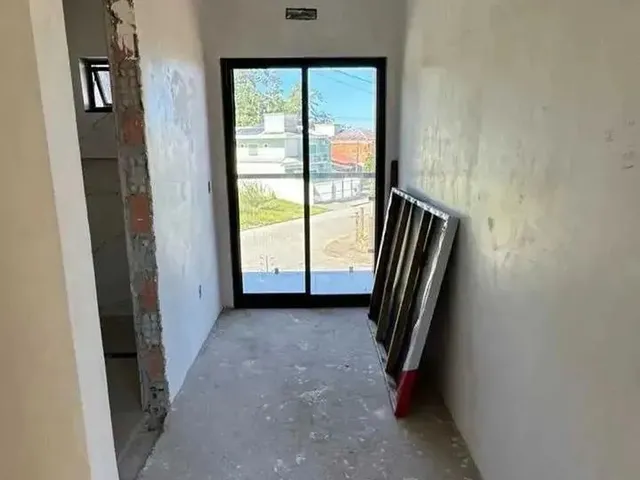 Imagem 6: Geminado com 3 Dormitório Sendo 1 Suíte e 2 Vagas - Petrópolis