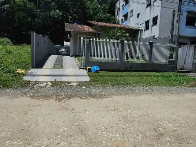 Imagem 4: Casa com 2 Dormitórios e 2 Vagas de Garagem - João Costa