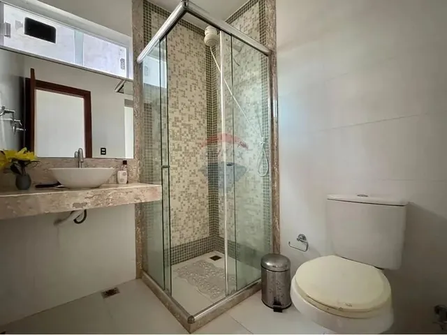 Imagem 8: Casa Duplex Semi-Mobiliada para Aluguel em Condominio com 5 Quartos - Abrantes