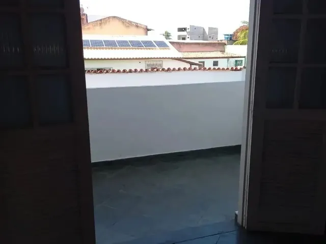 Imagem 2: Aluga-Se Casa Duplex Espaçosa!