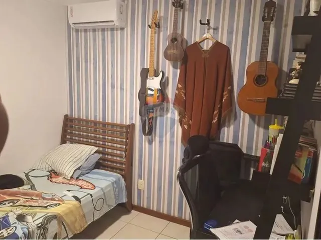 Imagem 10: Casa com Energia Solar, 4 Quartos e Suite - Avenida Priscila Dutra - Buraquinho