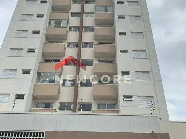 Imagem: O apartamento possui 2 Dormitórios, 1 Suíte, 2 Banheiros,