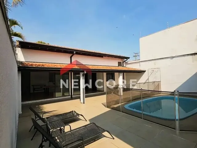 Imagem: Casa em Rua São Lourenço - Jardim Bela