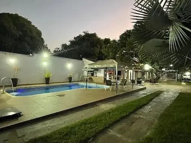 Imagem: Casa com 3 Dormitórios À Venda, 257 M²
