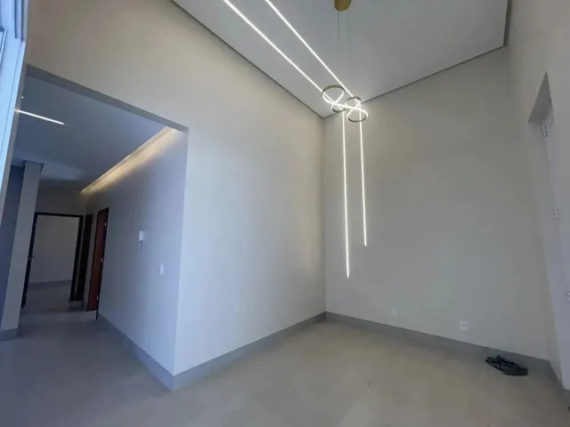 Imagem 7: Vende-Se Casa com Três Quartos na 1503 Sul