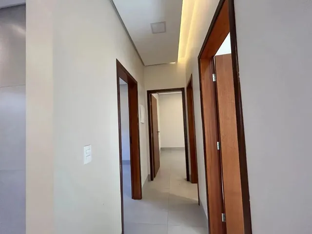 Imagem 10: Vende-Se Casa com Três Quartos na 1503 Sul