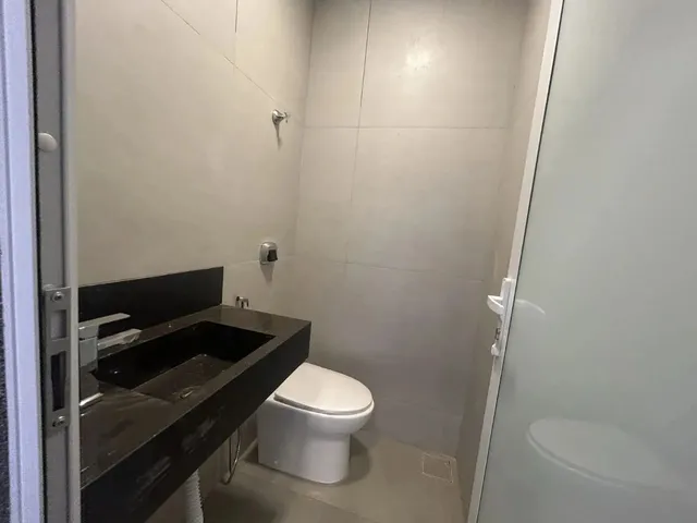 Imagem 3: Vende-Se Casa com Três Quartos na 1503 Sul