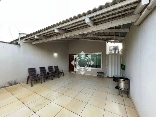 Imagem: Casa com 3 Dormitórios À Venda, 124 M²