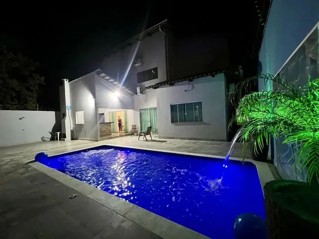 Imagem 2: Vende-Se Sobrado na 105 Norte com Quatro Quartos