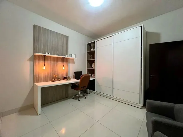 Imagem 6: Vende-Se Sobrado na 105 Norte com Quatro Quartos