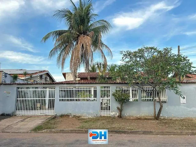 Imagem: Venda de Casa com 3 Quartos Sendo 1 Suíte