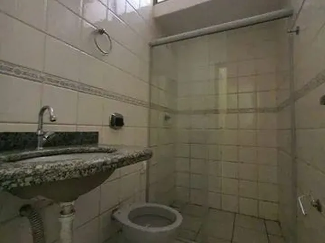 Imagem 9: Sobrado com 4 Dormitórios À Venda, 193 M² por R$ 490.000,00 - Plano Diretor Sul