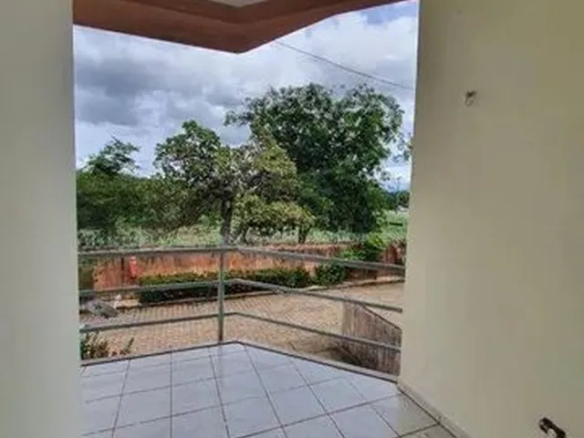 Imagem 2: Sobrado com 4 Dormitórios À Venda, 193 M² por R$ 490.000,00 - Plano Diretor Sul