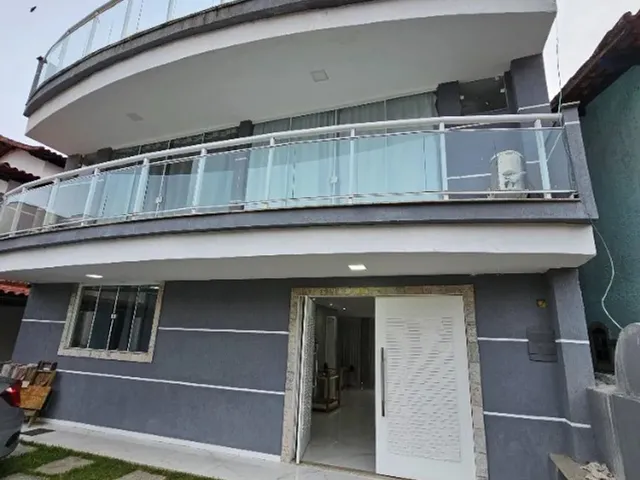 Imagem: A casa em condomínio possui 4 Dormitórios, 4 Suítes, 4