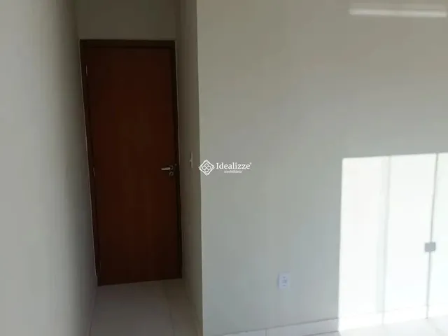 Imagem: Casa com 2 Quartos, À Venda no Bairro Roma