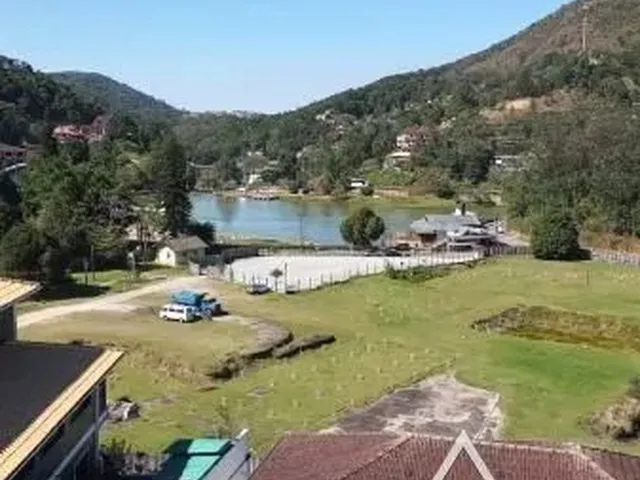 Imagem 3: Quitandinha - Casa com 800M², com Vista Cinematográfica!...