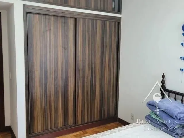 Imagem 13: Quitandinha - Casa com 800M², com Vista Cinematográfica!...
