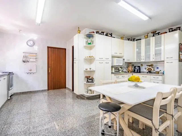 Imagem 15: Casa com 4 Quartos em Samambaia, Petrópolis