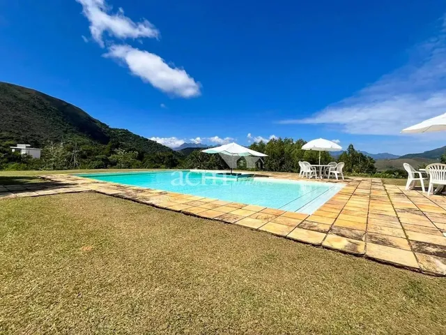 Imagem 15: Ótima Propriedade de 11.000M2 com Excelente Topografia, 4 Suítes, Fácil Acesso