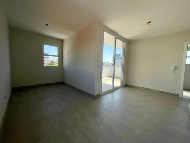 Imagem 2: Cobertura para Aluguel, 2 Quartos, 1 Suíte, 2 Vagas, Castelo - Belo Horizonte/Mg