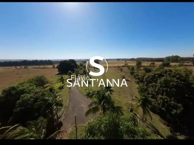 Imagem: A fazenda possui 5m² de Área e está localizado em