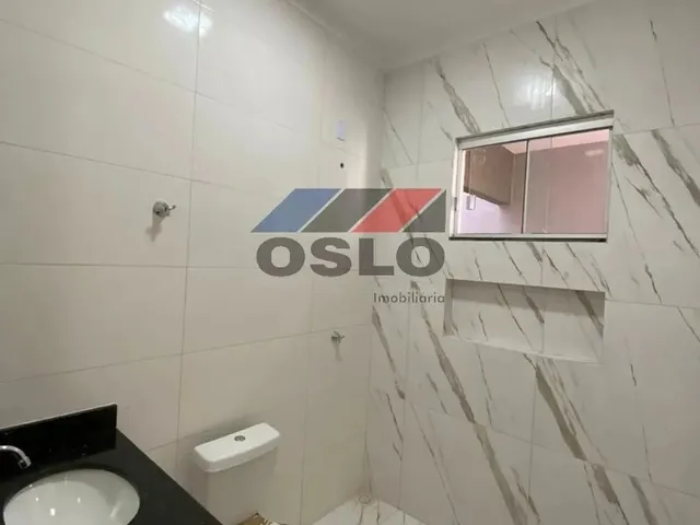 Imagem 2: Casa com 03 Quartos Sendo 01 Deles Uma Suíte, Localizada no Residencial Oriente Ville