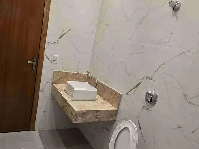 Imagem 12: Casa À Venda em Goiânia, Setor Grajaú, com 3 Quartos, com 174 M²