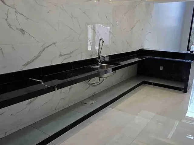 Imagem 6: Casa À Venda em Goiânia, Setor Grajaú, com 3 Quartos, com 174 M²