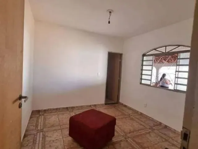 Imagem 9: Casa com 4 Quartos Setor Caravelas em Goiânia/Go