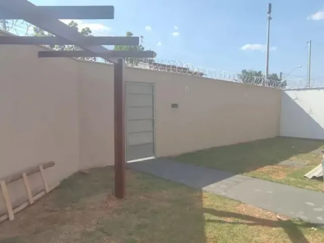 Imagem 9: Casa para Venda em Goiânia, Setor Orientville, 3 Dormitórios, 2 Suítes, 2 Banheiros, 3