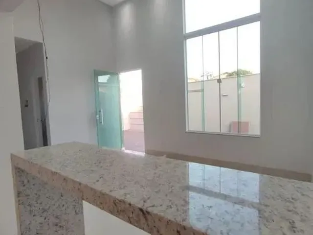 Imagem 6: Casa para Venda em Goiânia, Setor Orientville, 3 Dormitórios, 2 Suítes, 2 Banheiros, 3