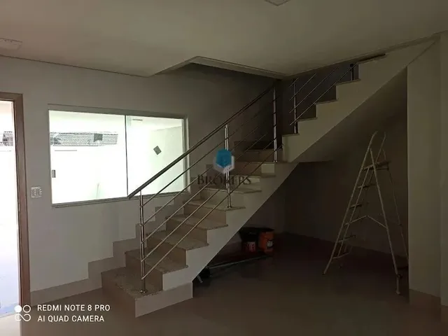 Imagem 3: Oportunidade | Village Veneza | Sobrado 3 Suítes | Varanda com Churrasqueira | 189M²
