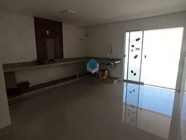 Imagem 7: Oportunidade | Village Veneza | Sobrado 3 Suítes | Varanda com Churrasqueira | 189M²