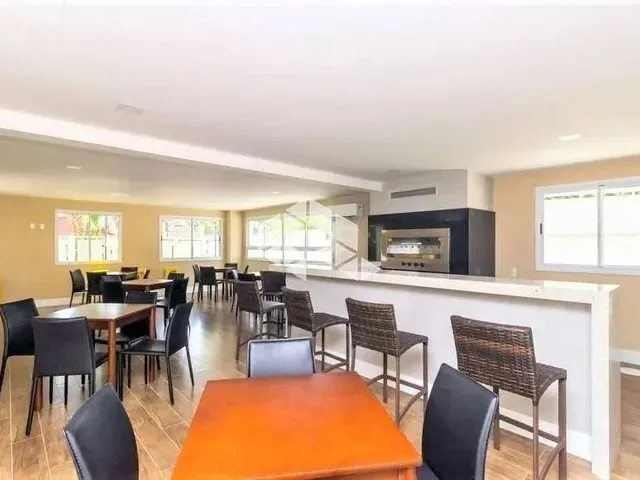 Imagem 9: Apartamento de 2 Dormitórios, 1 Suite, com Vaga, Prédio com Infra