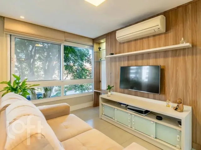 Imagem: O apartamento possui 2 Dormitórios, 1 Suíte, 2 Banheiros,