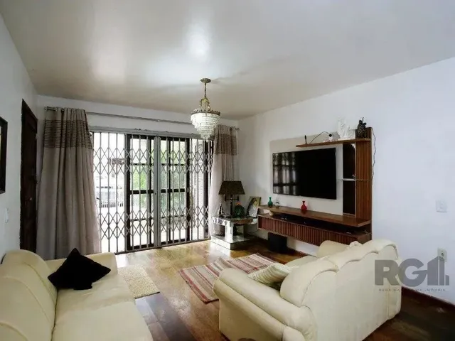Imagem: Casa 3 Dormitório(S) Bairro Petrópolis