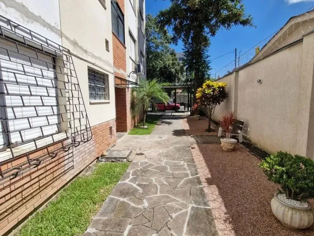 Imagem 3: Belo Stúdio À Venda na Rua Bento de Amaral, Esquina com Barão do Amazonas - Partenon