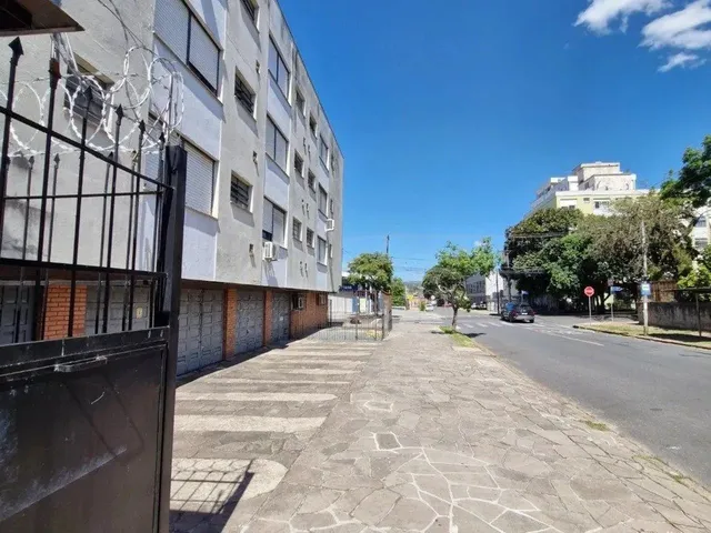 Imagem 5: Belo Stúdio À Venda na Rua Bento de Amaral, Esquina com Barão do Amazonas - Partenon