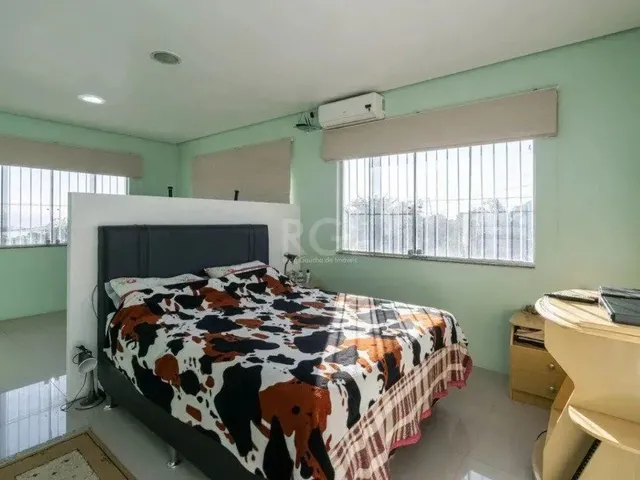 Imagem 14: Casa para Venda - 259M², 4 Dormitórios, Sendo 1 Suites, 4 Vagas - Coronel Aparício