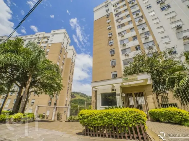 Imagem: O apartamento possui 3 Dormitórios, 1 Suíte, 3 Banheiros,