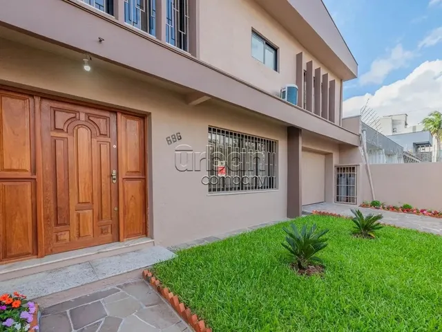 Imagem: Casa com 3 Suítes no Bairro Jardim Botânico