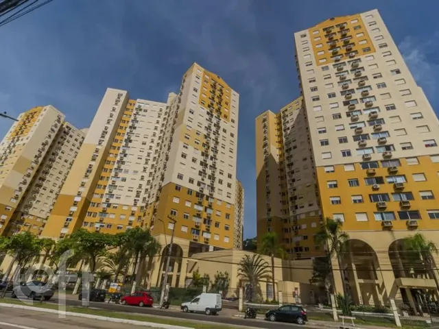 Imagem: O apartamento possui 2 Dormitórios, 1 Banheiro, 1 Vaga na