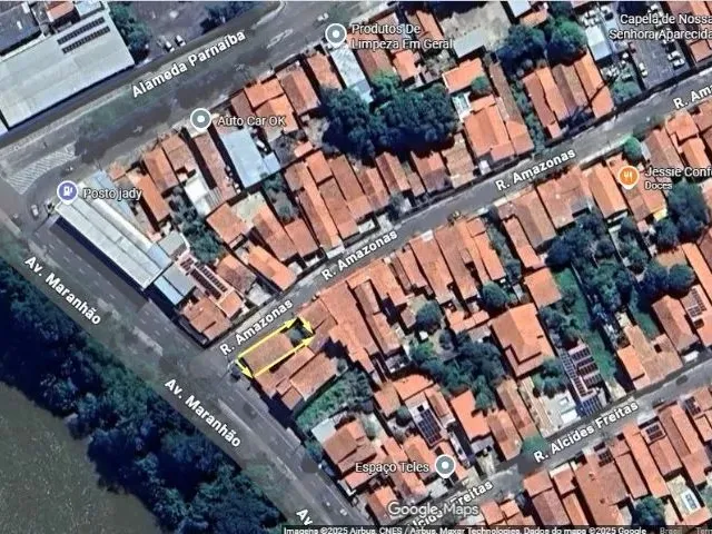 Imagem: Casa À Venda em Localização Privilegiada