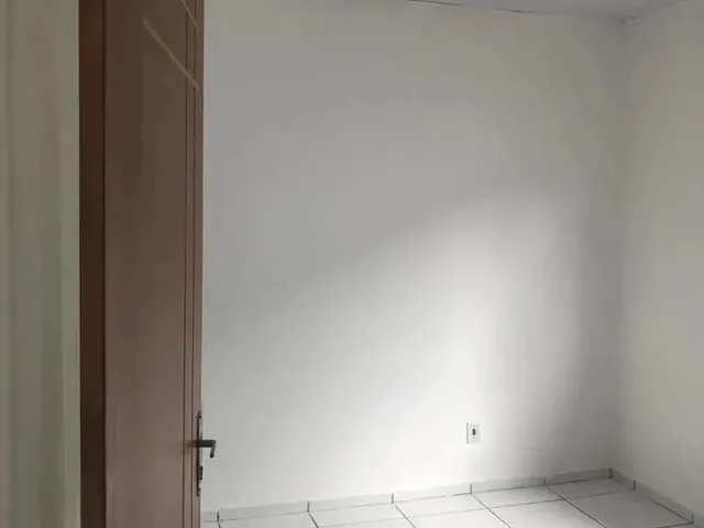 Imagem 2: Ra Casa Térrea para Venda com 65M² com 3 Quartos no Bairro Porto Alegre - Teresina - Pi