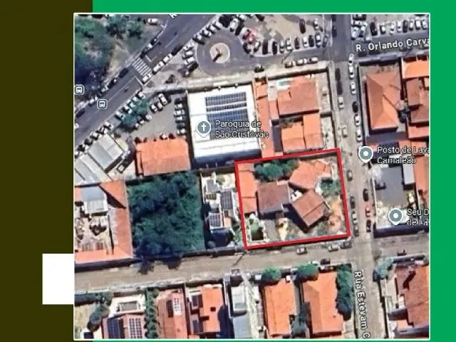 Imagem 3: Vende-Se Casa Comercial R. Farmacêutico João Carvalho, 4280 C/ R. Estevam Carvalho