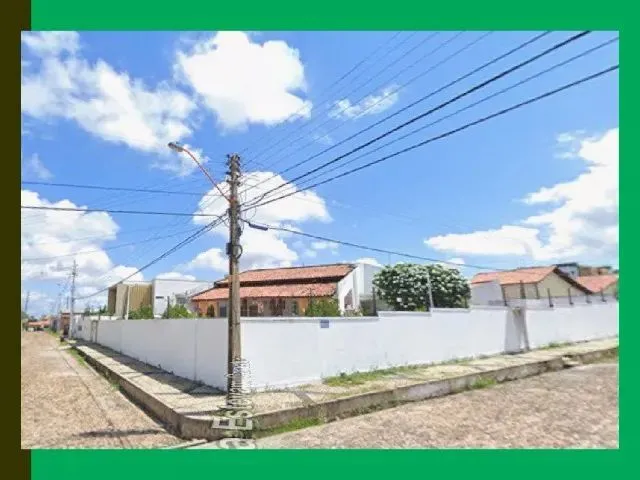 Imagem 4: Vende-Se Casa Comercial R. Farmacêutico João Carvalho, 4280 C/ R. Estevam Carvalho