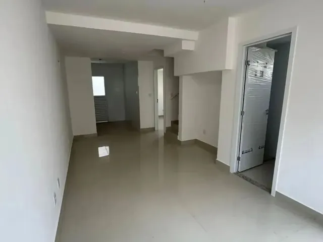 Imagem: Sobrado para Venda com 77 Metros Quadrados